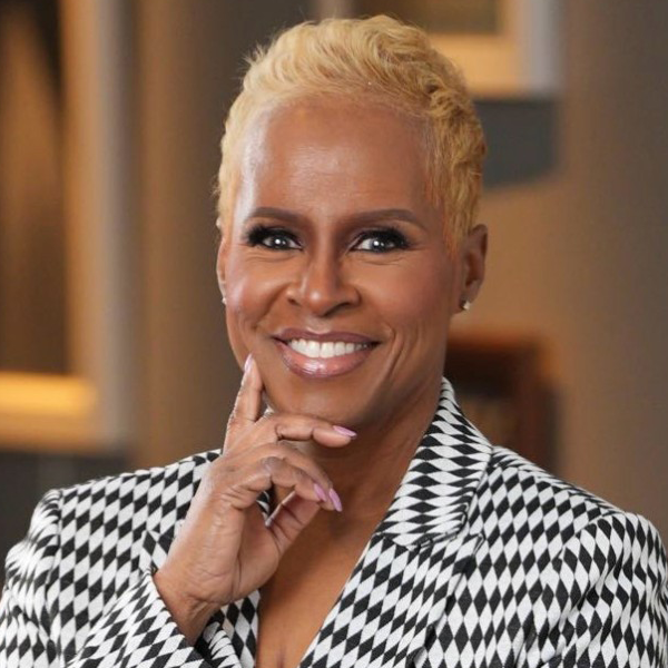 AliciaThompson-Headshot